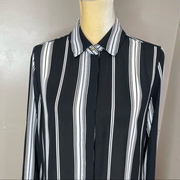 Mossimo Supply Co Womens Black Striped Button Up Shirt Medium Polyester - Picture 7 of 12